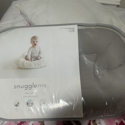 Snuggle Me Lounger 