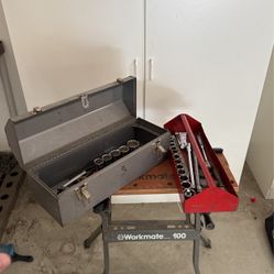 Craftsman Tool Box With Sockets And Torque Wrench 