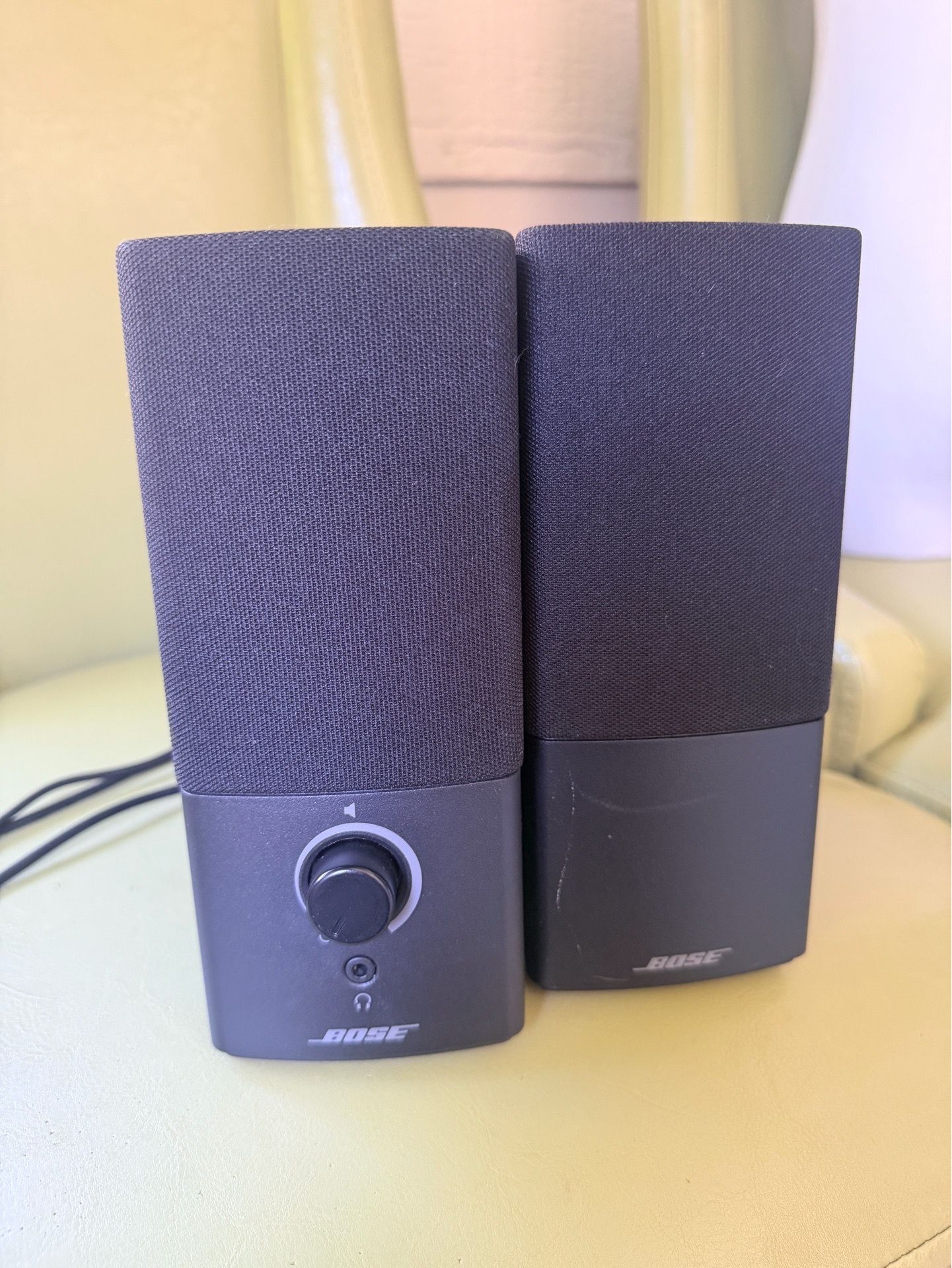 BOSE Speakers (2)