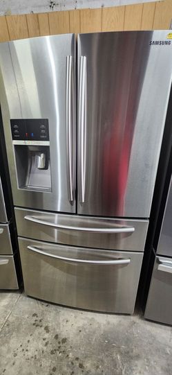 Samsung, Refrigerator Stainless Steel Everything Works Good