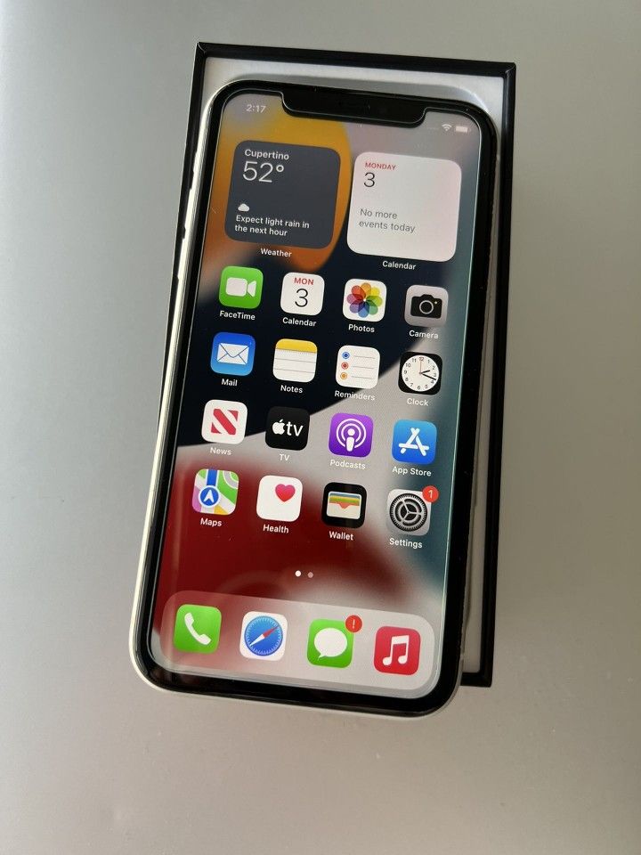 Factory Unlocked iPhone 11 64GB