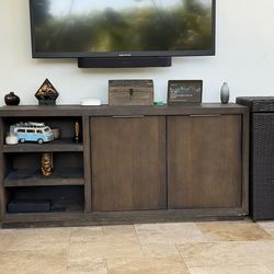 •	Large Wood Credenza / TV Console w/ Shelves + Cabinets