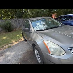 2012 Nissan Rogue – Runs Good – New Battery – 219k Miles – $2,900 OBO