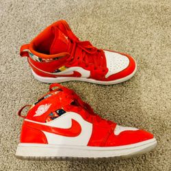 Nike Air Jordan 1 Mid SE "Barcelona Sweater" Chile Red and White colorway 1.5Y