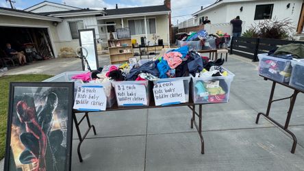 Garage sale 1661 s Nutwood Anaheim