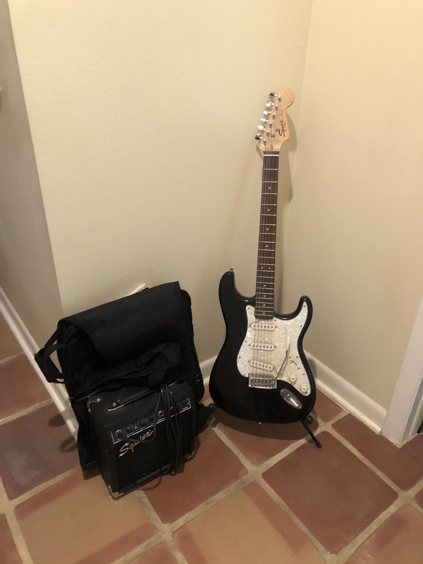 Squier strat Fender guitar