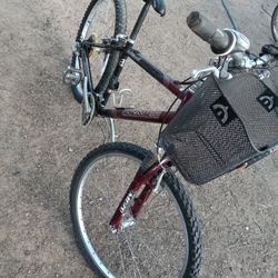 Bike MONGOSE  26INCH MONTAN 15SPEED SHIFTING & PREAK VERY GOOD WORK PERFECT 