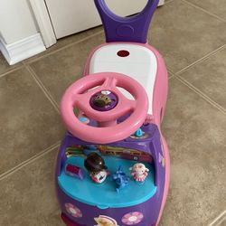 Doc McStuffins Ride-on-Toy