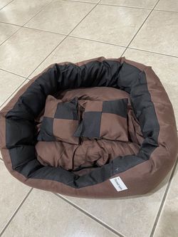 Threed eyes Pet Dog Bed,Machine Washable Dog Bed for Small＆Medium Dogs,Cozy Puppy Dog Beds