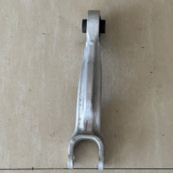 20-23 Tesla Model Y Rear Upper Control Arm Fore Link 1188427-00-B
