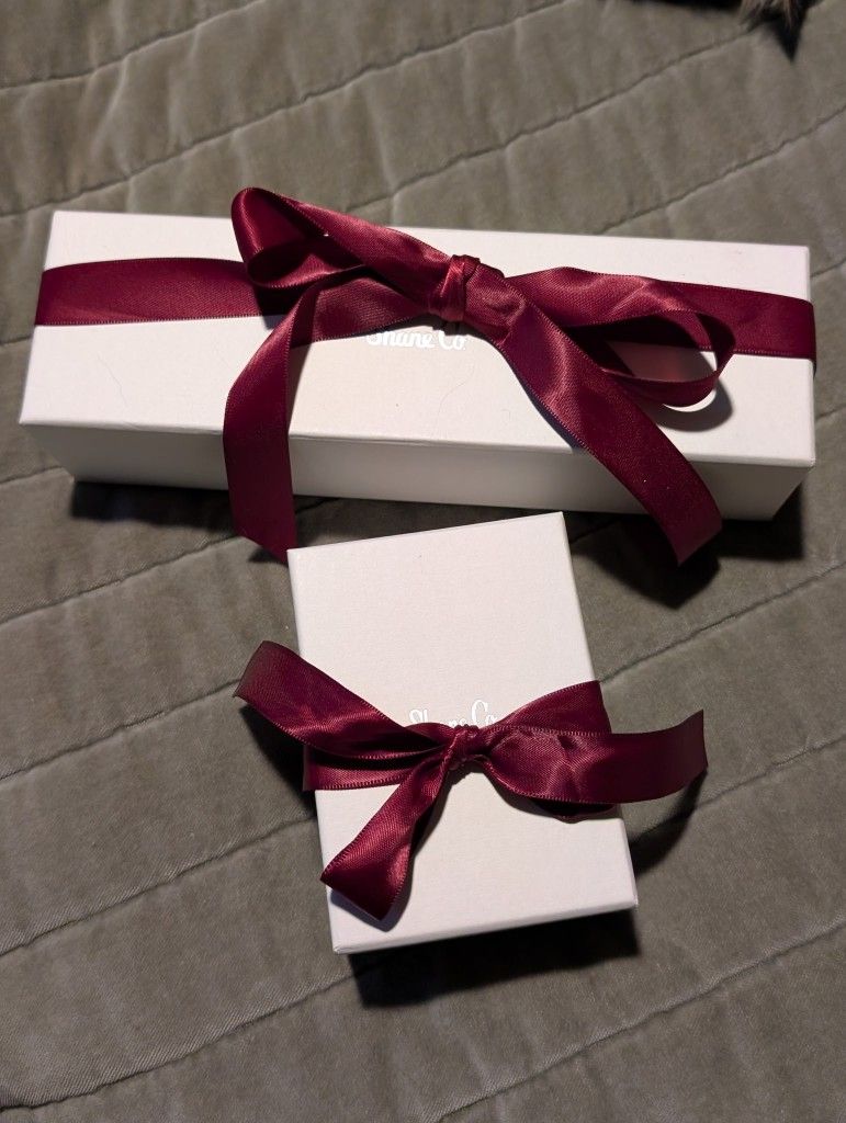 Amethyst tennis bracelet & earrings