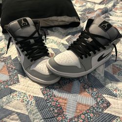 Jordan 1 Mids Cool Grey