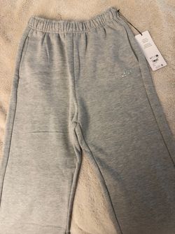 Alo Yoga - Hoodies and Sweatpants