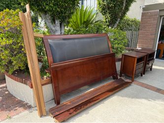 Free wood Cal King bed & matching bed side tables