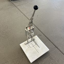 $1200 Commercial Cheese Slicer