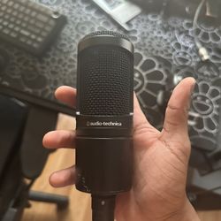 Audio Technica AT2020 XLR Microphone 