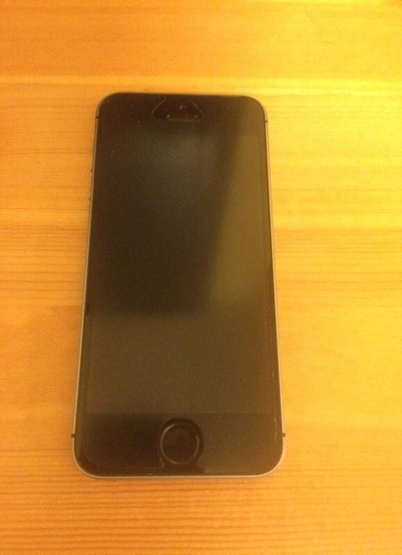 iPhone SE