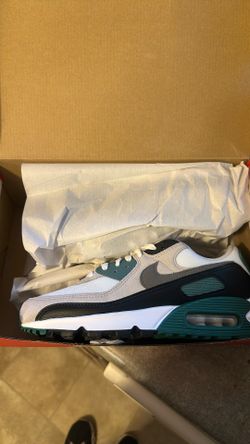 7. 5 Men’s Nike Max 90