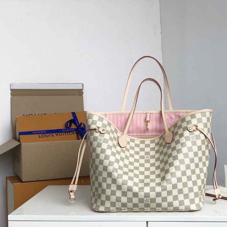 Louis Vuitton Salina Tote Damier Azur Shoulder Bag Purse Leather LV Handbag  for Sale in Wilmington, IL - OfferUp