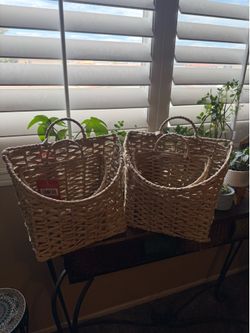 4 baskets