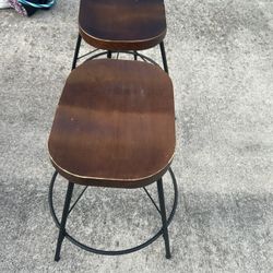 Wooden Bar Stools 