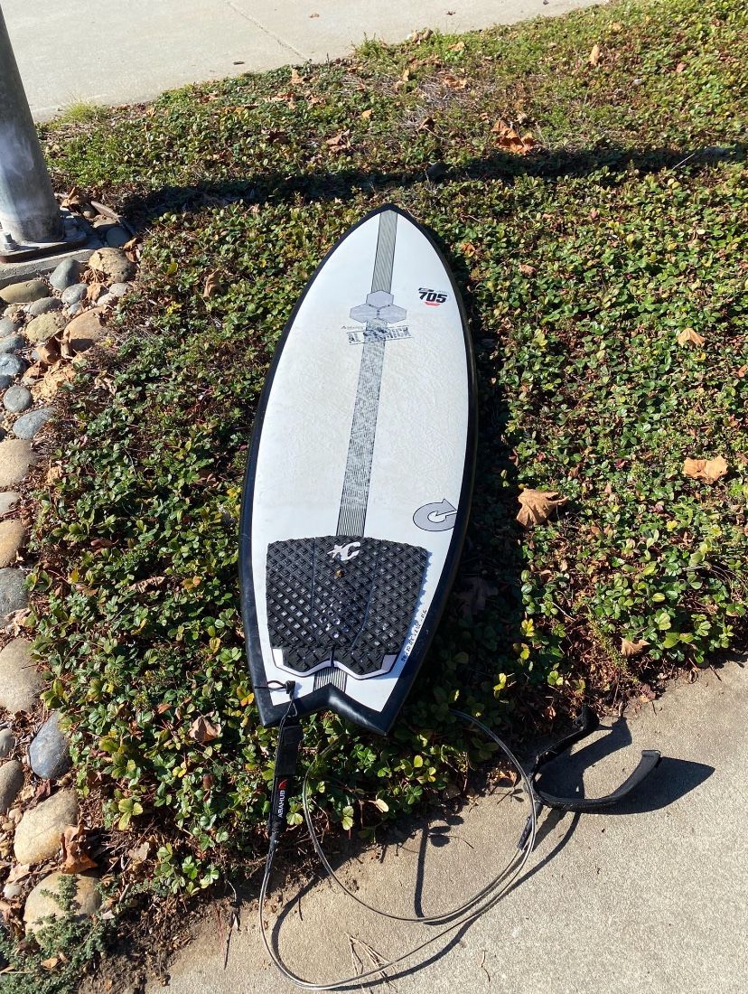5-6 Surfboard Brand New