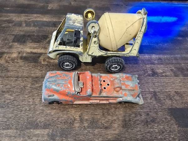Vintage Toy Trucks