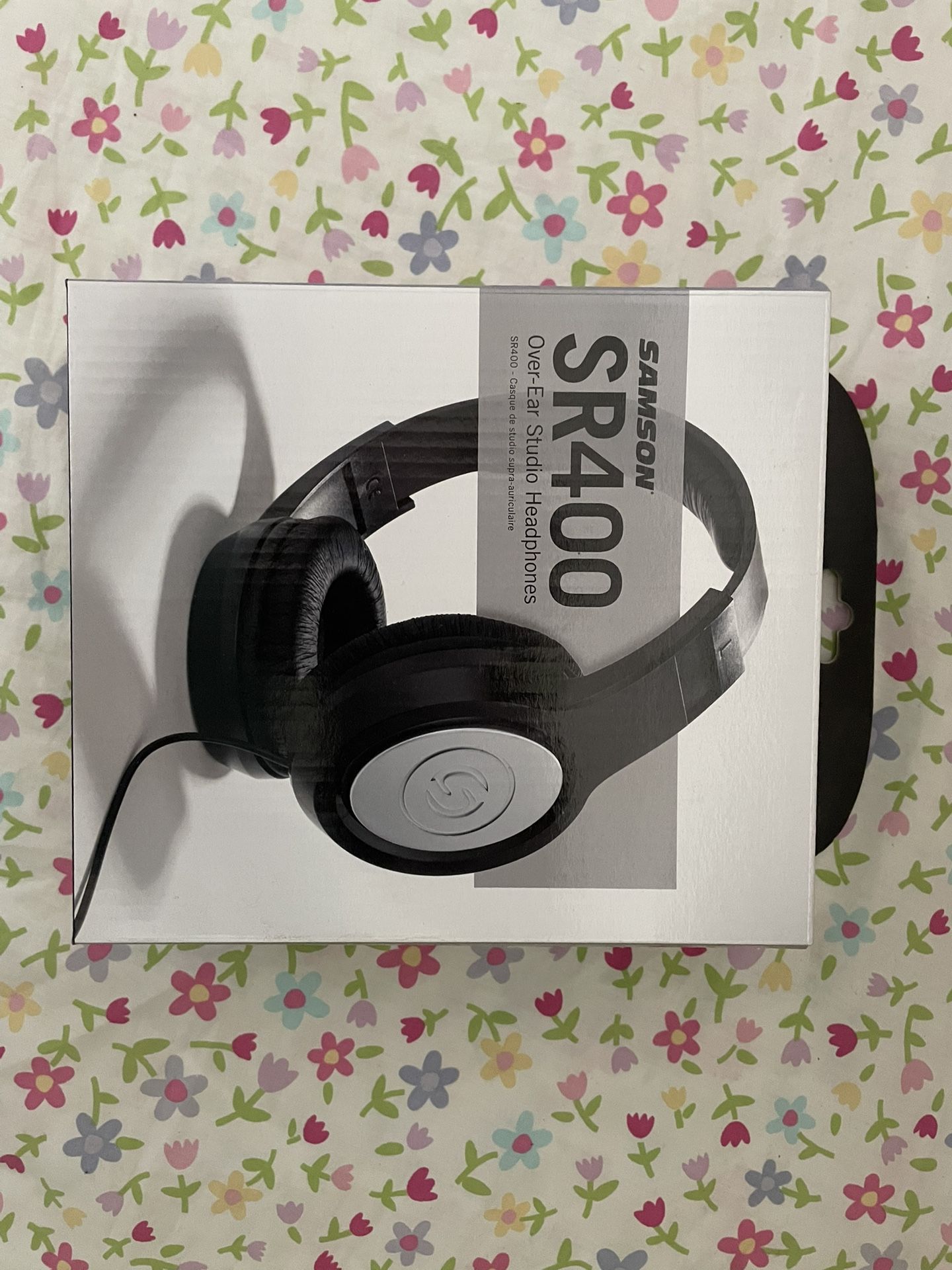 Samson Over-Ear Headphones