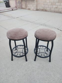 BAR STOOLS