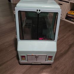 OG Girl Ice cream bus