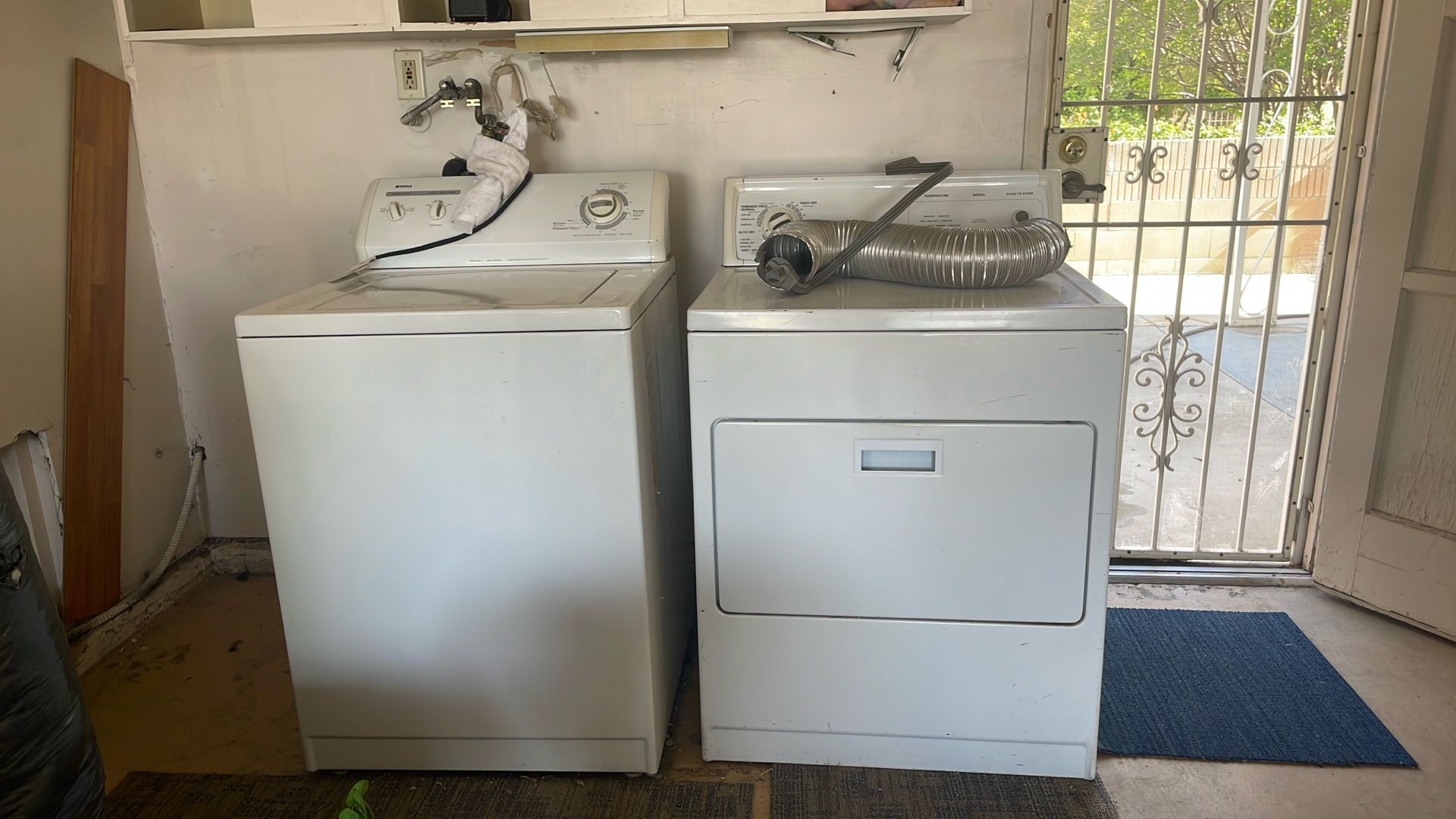 Kennmore Washer And Gas Dryer