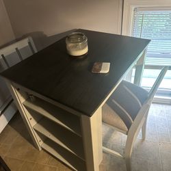 Kitchen Table 