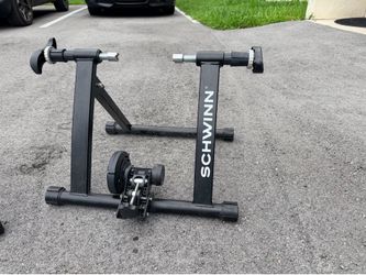 Schwinn Indoor Bicycle Trainer stands