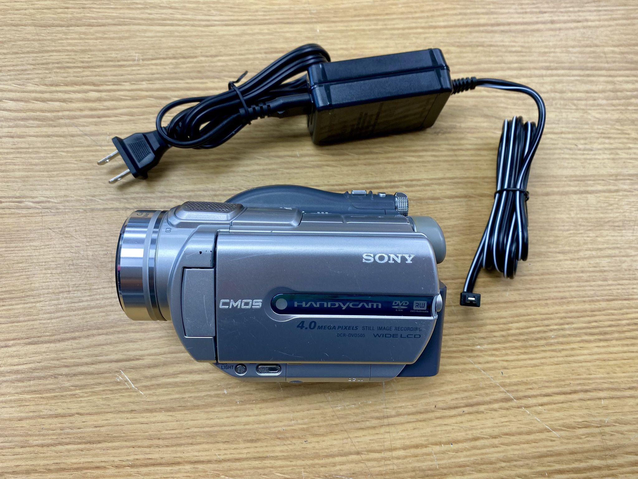 Sony Handycam DCR-DVD505 DVD Camcorder 10x Optical Zoom Carl Zeiss Lens Tested