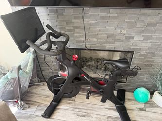 Peloton bike Peloton bike