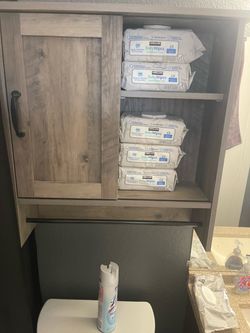 Over Toliet storage