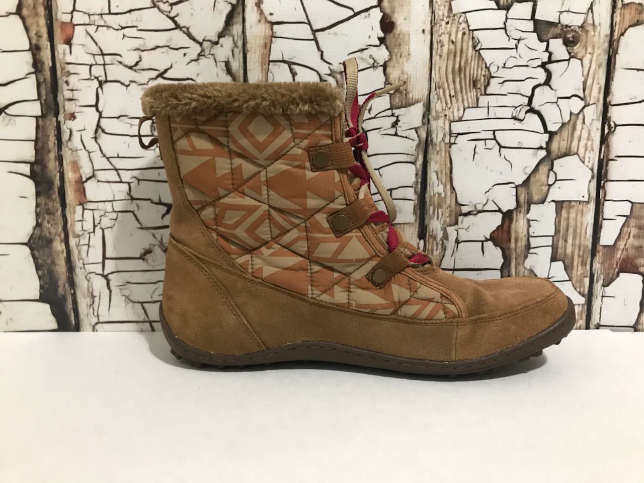 Columbia Women Size 12 Snow Boots
