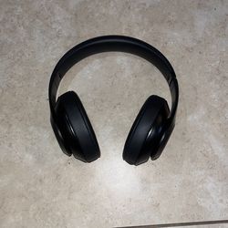 Beats studio 3 wireless headphones 