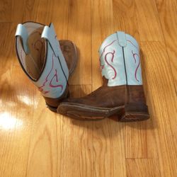 Kids Boots Size 2