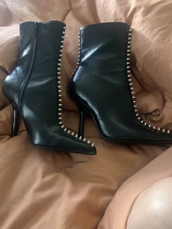 Mid Calf Spike Boots 