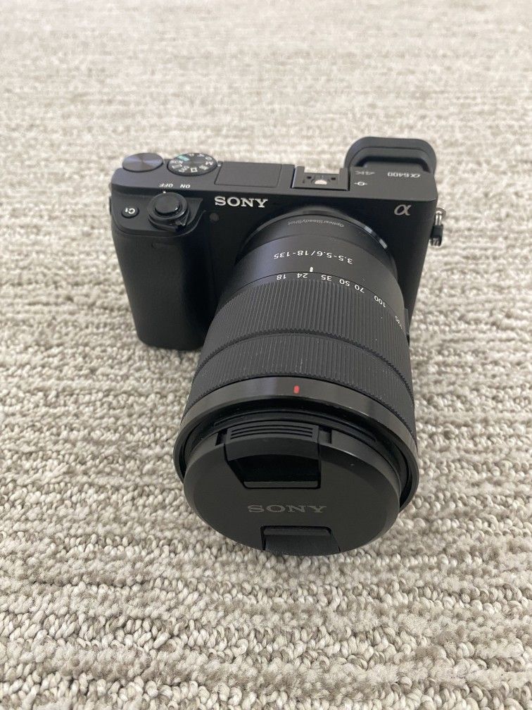 Sony Alpha a6400 Mirrorless Digital Camera
