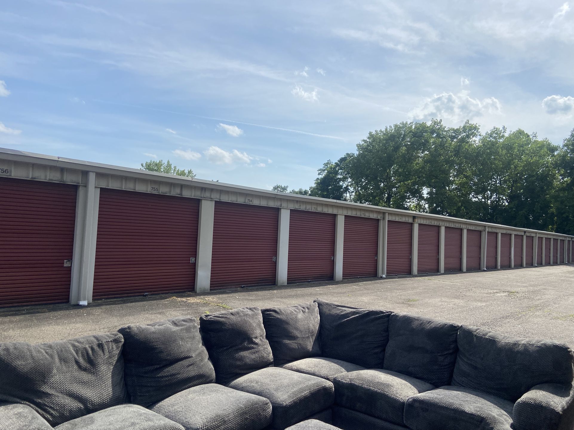 Gray Ashley Sectional (free Delivery)