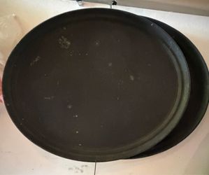 large restaurant trays for waiters.      Charolas grandes para meserear
