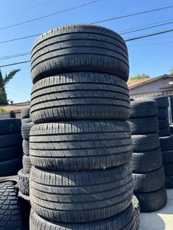 255/40r20 Goodyear tires en excelentes condiciones de vida las 4