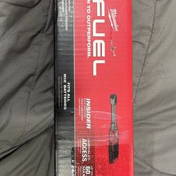 Milwaukee M2 Insider Extended Ratchet Reach Box Read Below