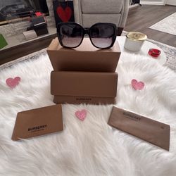 New Burberry Sunglasses 