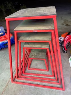 plyometric boxes (plyo boxes)