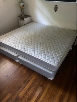 King size mattress