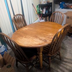 Solid Wood Table & 5 Solid Oak Chairs