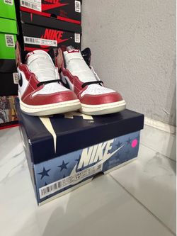 Jordan 1 high trophy room friends and family size 10.5 DS